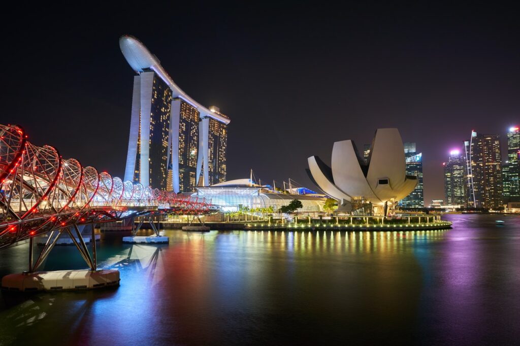 Singapore’s Central Bank Will Crack Down on Participants in Crypto Industry