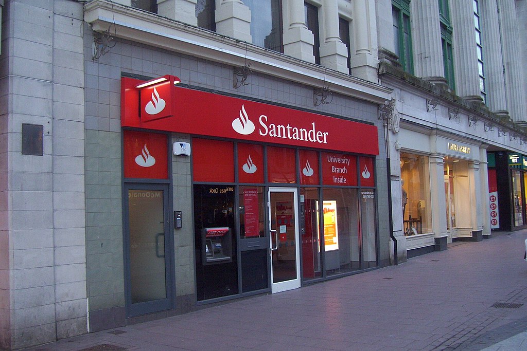 Santander’s British Customers Will Not Be Able to Make Deposits on Crypto Exchanges